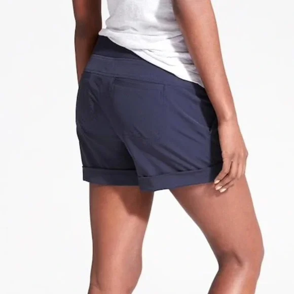 ATHLETA Midtown Short Navy 0 - Picture 2 of 7